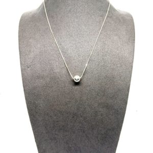 Collier en argent une boule