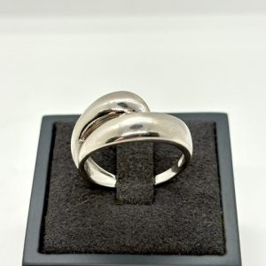 Bague en argent 925 entrelacée
